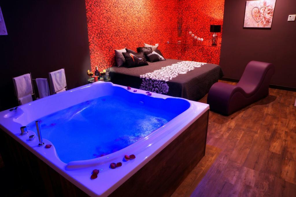 Motel Los Abedules Oviedo Dış mekan fotoğraf